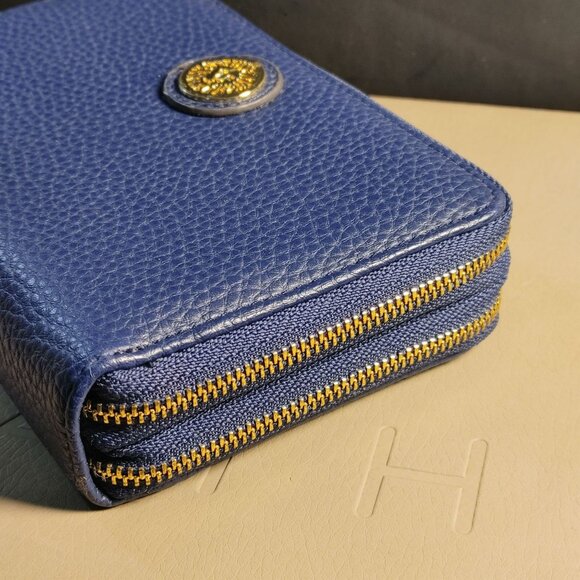 Anne Kline Blue Leather Zip Wallet Gold Lion Medallion Double Compartments - Picture 2 of 11